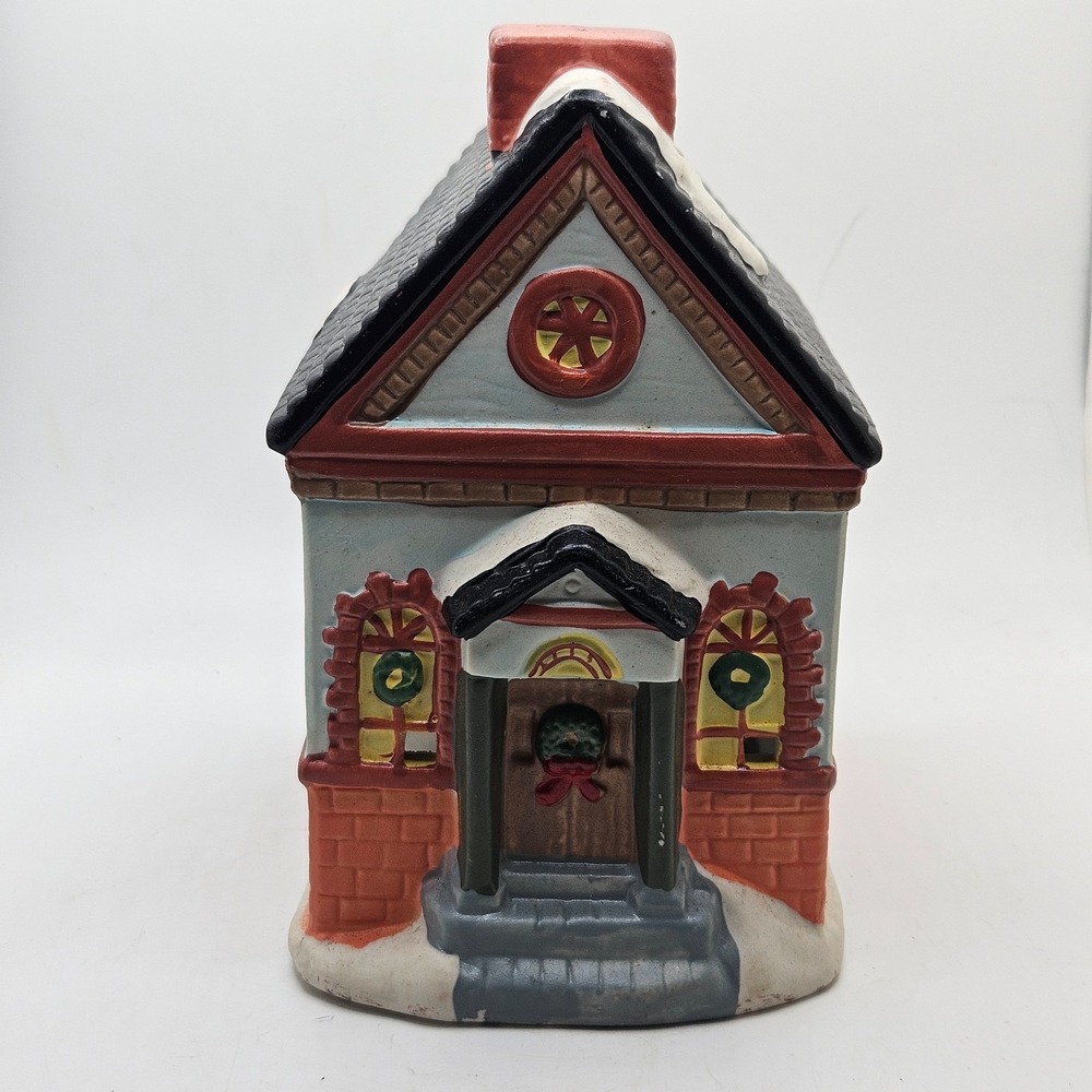 Vintage Ceramic Christmas Village House Tealight Wreath Snow Holiday Decor